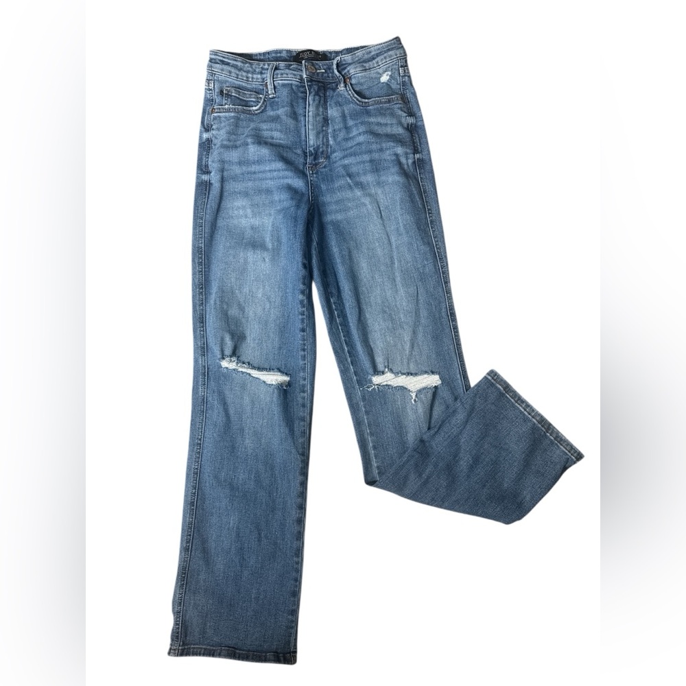 Judy Blue Straight Distressed Jeans